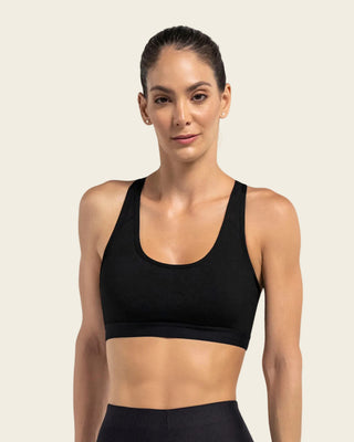 top-deportivo-con-espalda-atletica-en-material-de-secado-rapido#color_700-negro