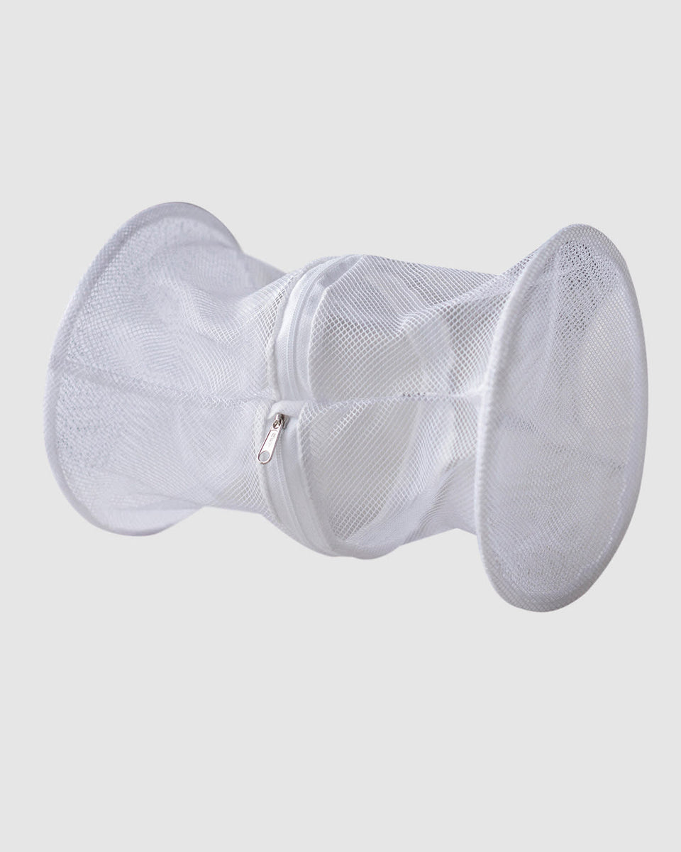 bolsa-de-lavado-con-cierre-y-estructura-en-cada-extremo