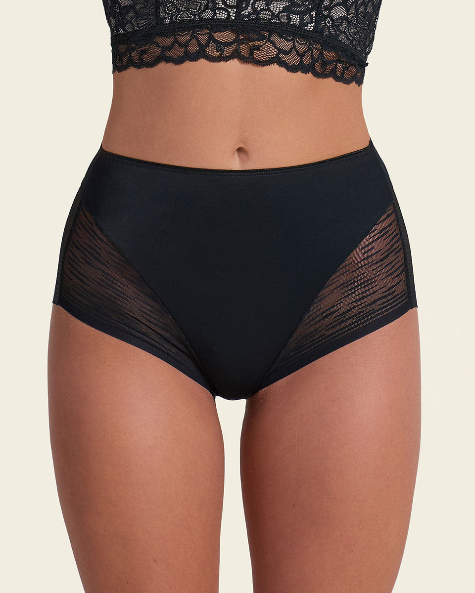 Panty faja clásico invisible con transparencias en glúteos y laterales