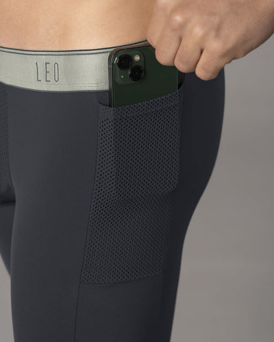 Bóxer deportivo largo con bolsillo lateral en microfibra#color_706-gris-elastico-gris-metalizado