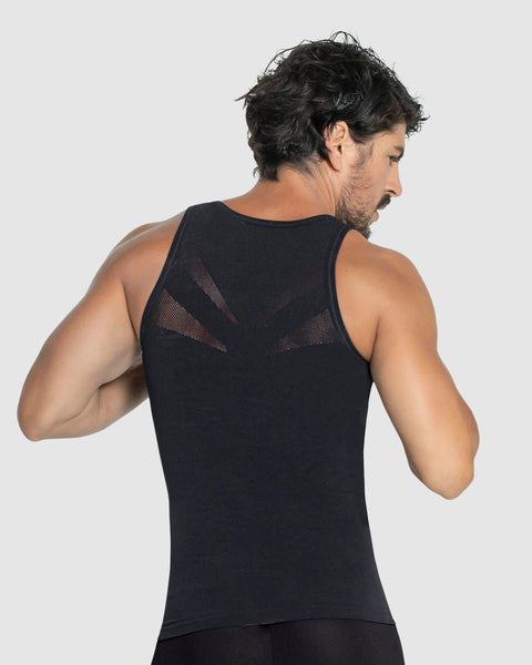 camiseta-ajustada-para-hombre-de-compresion-suave#color_700-negro