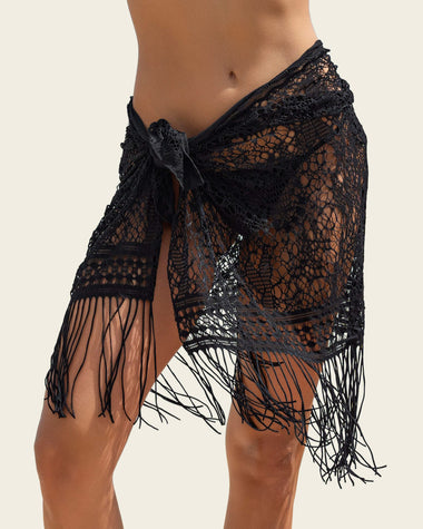 pareo-playero-de-malla-con-patron-geometrico-y-flecos#color_700-negro
