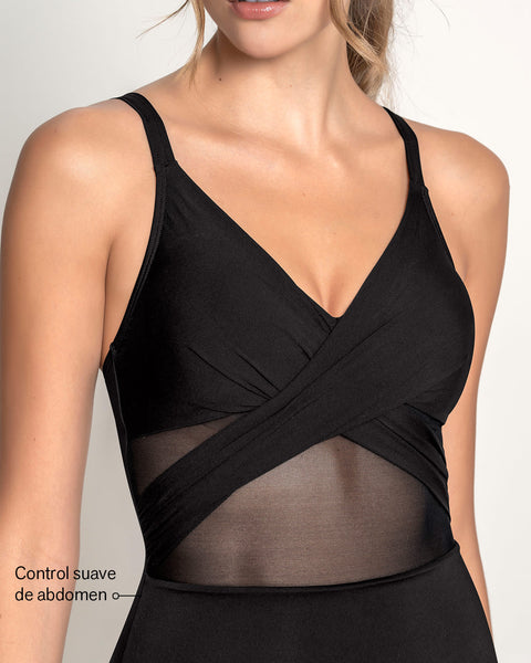 vestido-de-bano-entero-control-suave-de-abdomen-elaborado-con-nylon-reciclado#color_700-negro